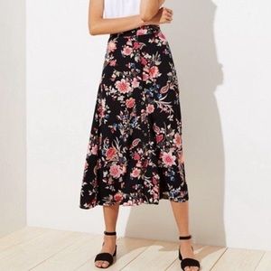 LOFT Black Floral MIDI Skirt - Sz L